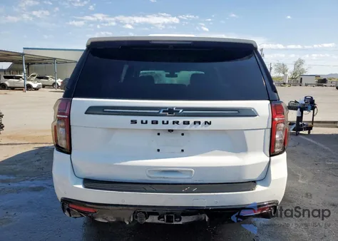 2021 Chevrolet Suburban K1500 Z71 z USA, uszkodzony, nr VIN 1GNSKDKD1MR343726